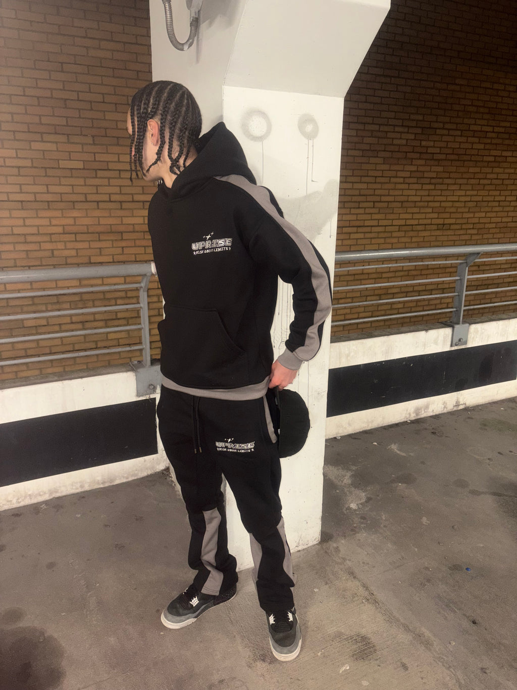 Uprise Flared Tracksuit (Black&Grey)