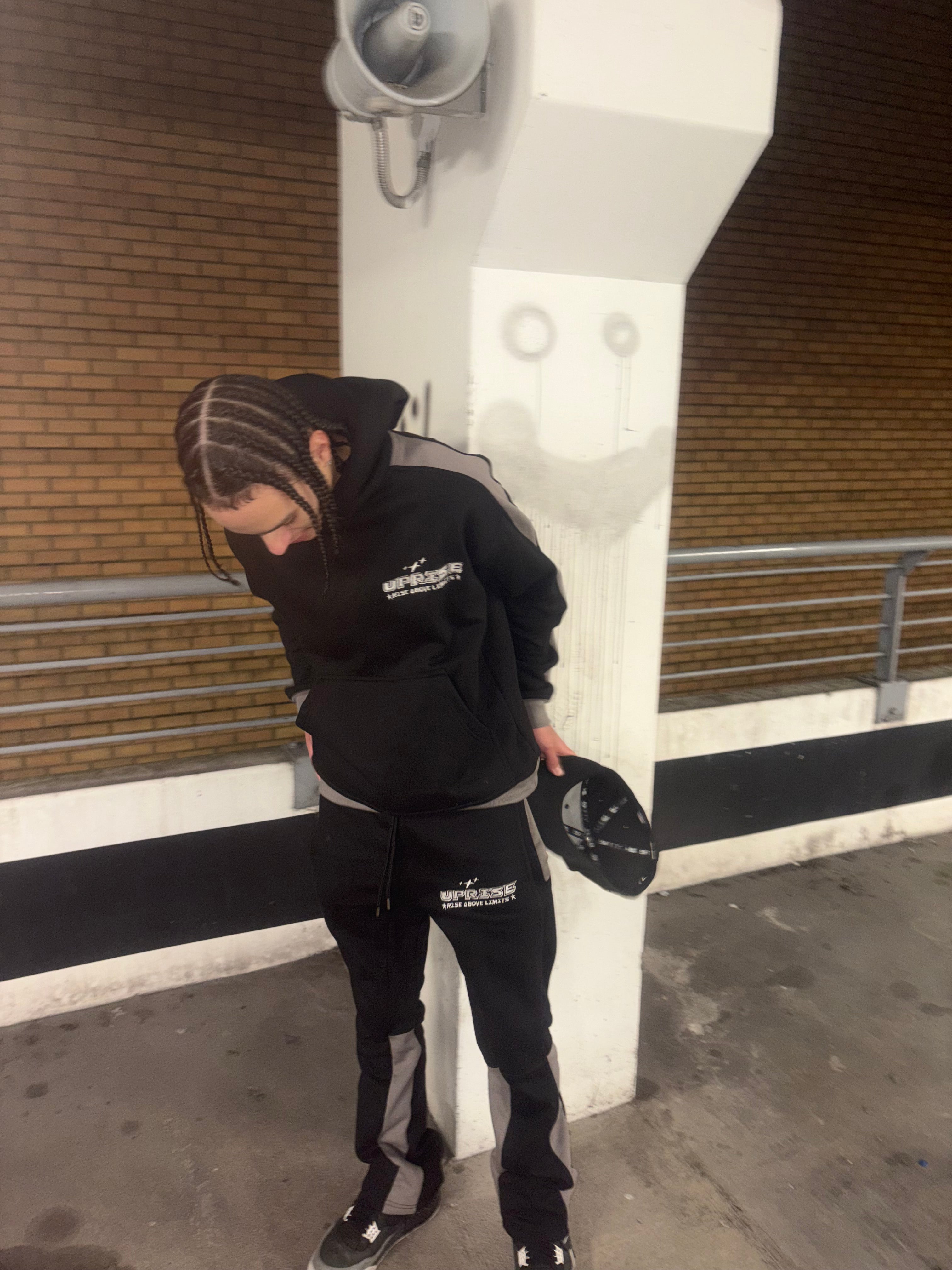 Uprise Flared Tracksuit (Black&Grey)